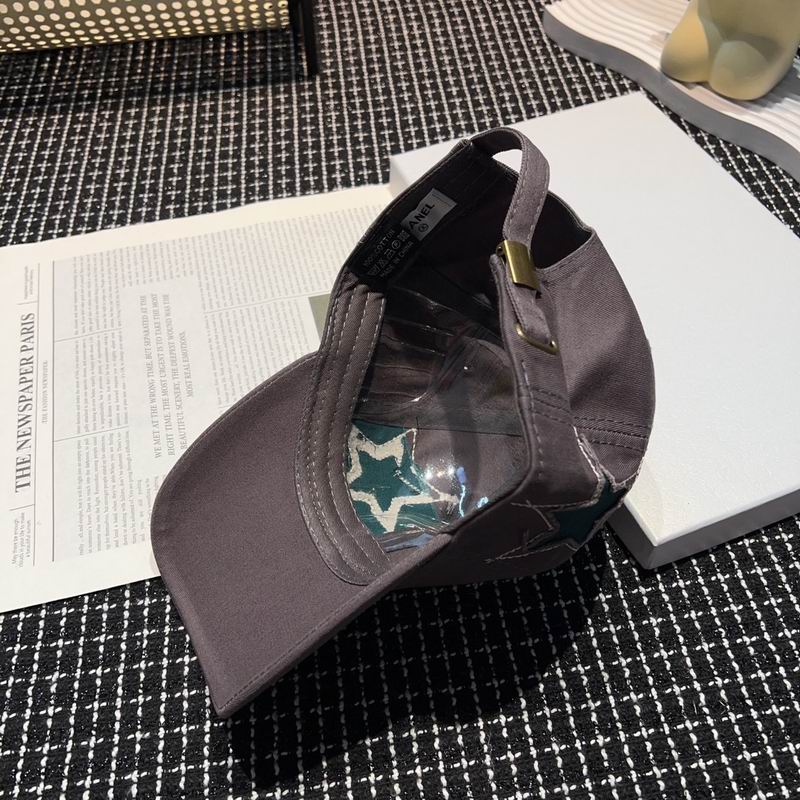 Chanel cap (108)